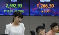 优必选去年营收增两成，周剑：跳舞翻跟头不是人形机器人技术路线，盲打盲跳无法进厂打工
